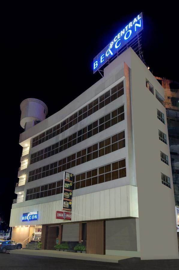 Central Beacon Hotel Сурат Екстериор снимка